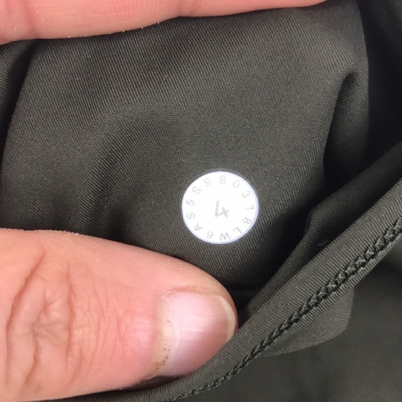 Lululemon Fast & Free Crop II *Nulux 19" Dark Olive - Picture 6 of 7